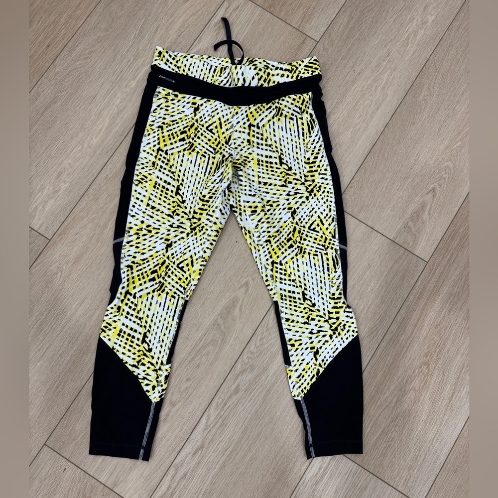 Lole Athletic Leggings 24” inseam – Medium (Fits ~8–10) – Like New